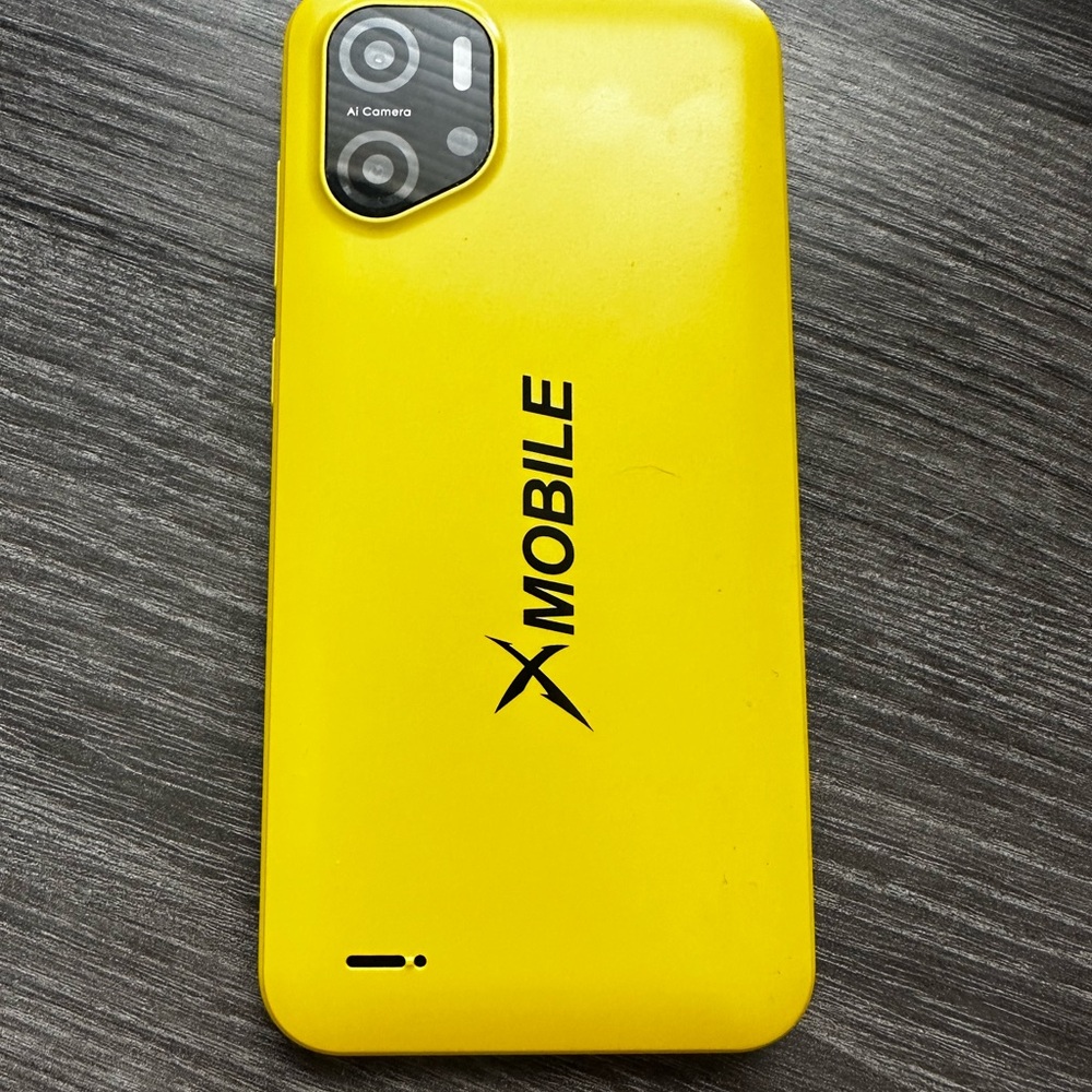Xmobile cell phone